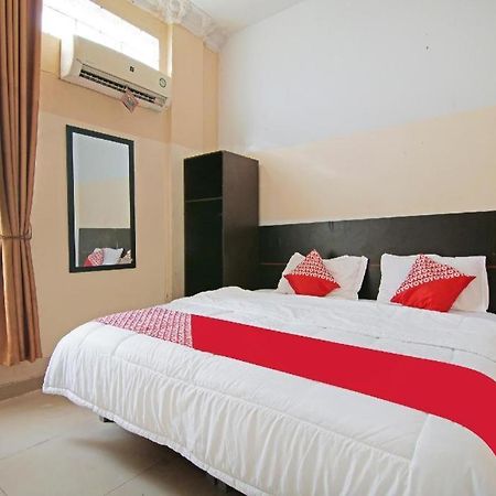 Oyo 91510 Homestay Utama Syariah 北干巴鲁 外观 照片