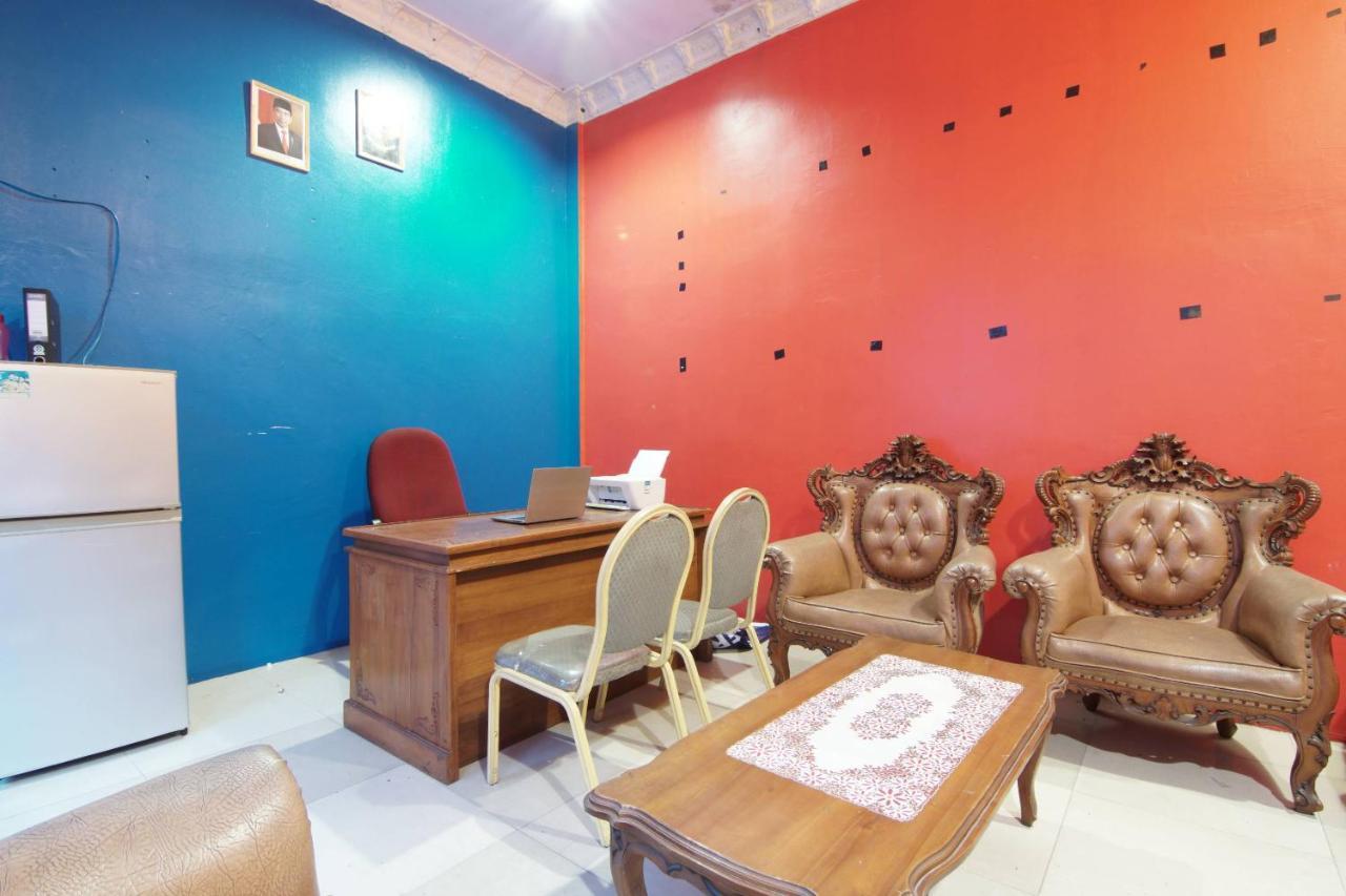 Oyo 91510 Homestay Utama Syariah 北干巴鲁 外观 照片