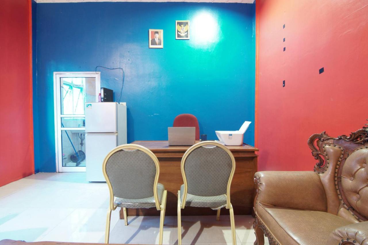 Oyo 91510 Homestay Utama Syariah 北干巴鲁 外观 照片