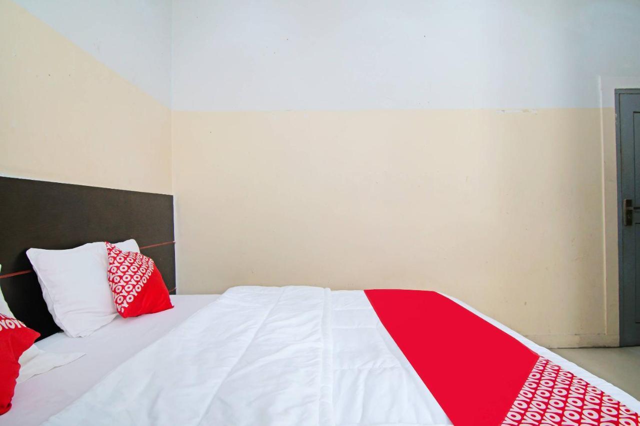 Oyo 91510 Homestay Utama Syariah 北干巴鲁 外观 照片