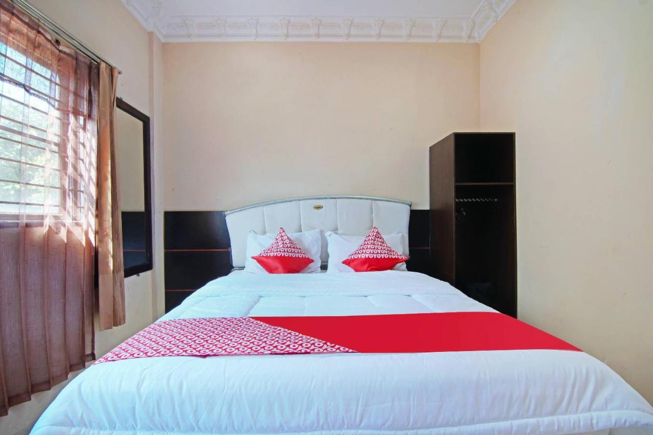 Oyo 91510 Homestay Utama Syariah 北干巴鲁 外观 照片
